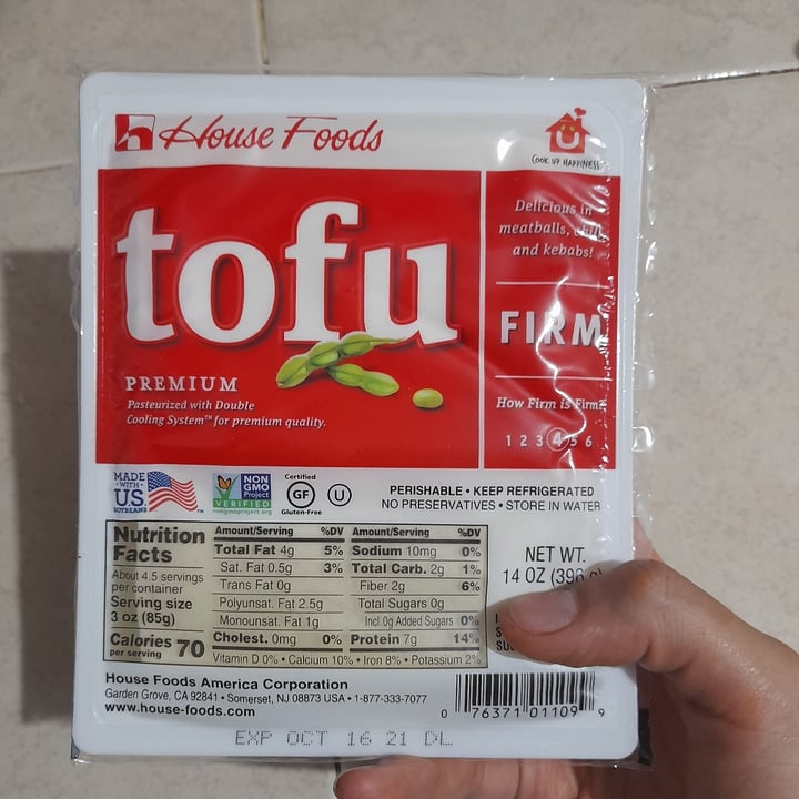 photo of House Foods Tofu Premium  Firm   shared by @jossiemdzz on  10 Oct 2021 - review