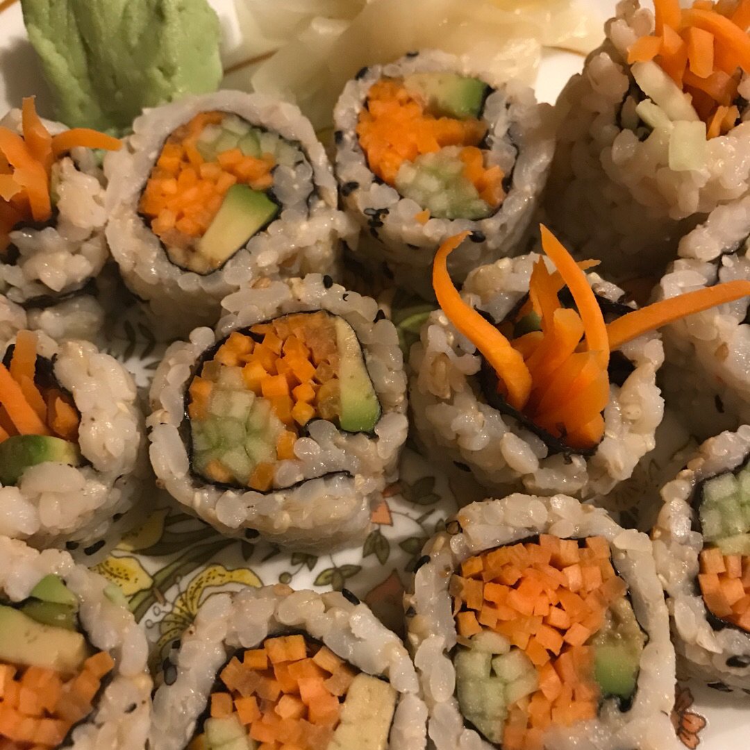 Kazu Veggie sushi roll Reviews abillion