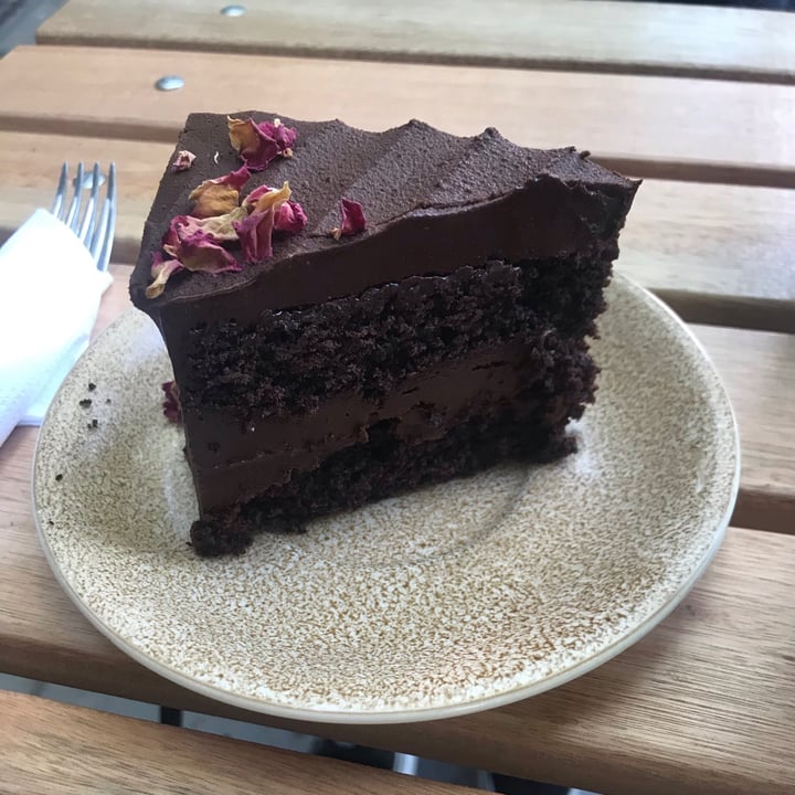 photo of FAUNA Café y Flora Torta Húmeda de Chocolate shared by @julyenciso on  08 Mar 2021 - review