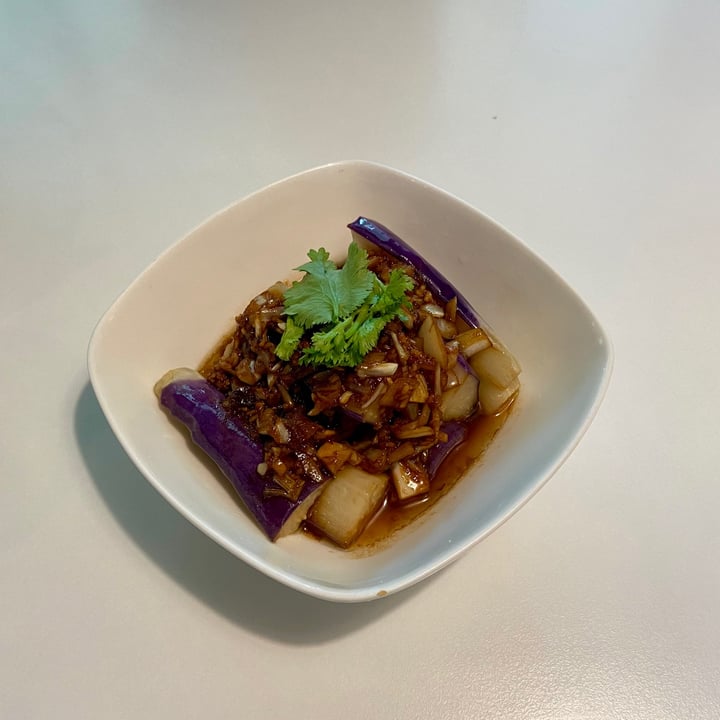 photo of Real Food Penang Vegetarian Restaurant Steamed Aubergines with Garlic Sauce shared by @dafnelately on  20 Mar 2021 - review