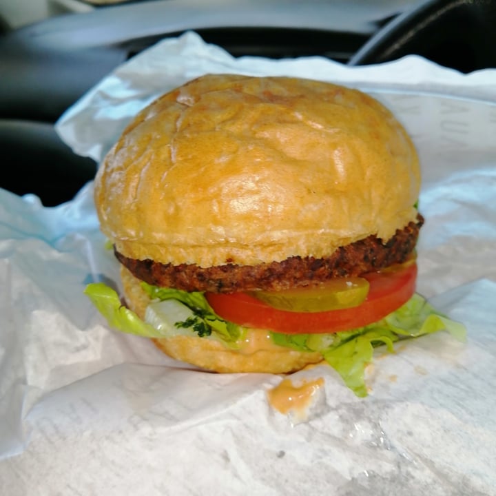 review photo of KAUAI The No Bull Burger shared by @41595335 on 29 Mar 2021 - review
