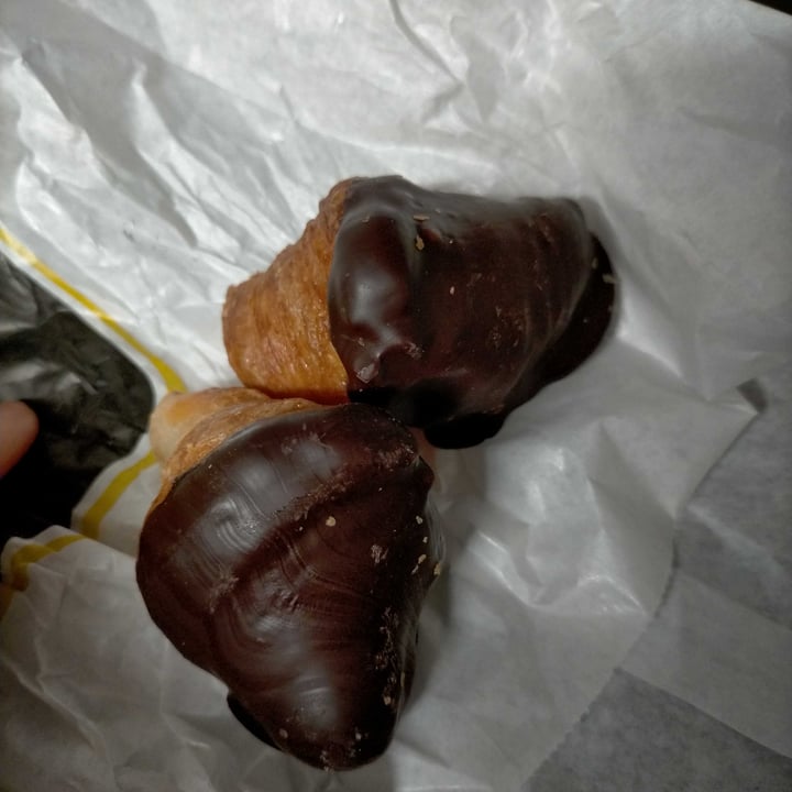 review photo of CroisSants Mini croissants veganos shared by @m0n on 06 Jan 2022 - review