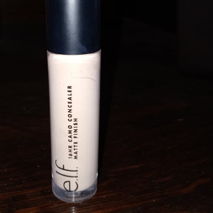 photo of e.l.f. Cosmetics 16hr Camo Concealer shared by @zombiemouse on  17 May 2022 - review