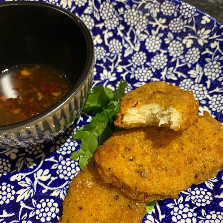 review photo of Plant Kitchen (M&S) No Chicken Southern Fried Tenders shared by @christinexxx on 19 Jan 2022 - review