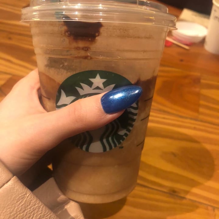 photo of Starbucks Frappuccino shared by @paulazappelli on  02 Aug 2021 - review