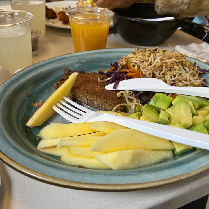 photo of Almuerzos Javeriana Menu Vegetariano shared by @allisoncamachg on  22 May 2022 - review