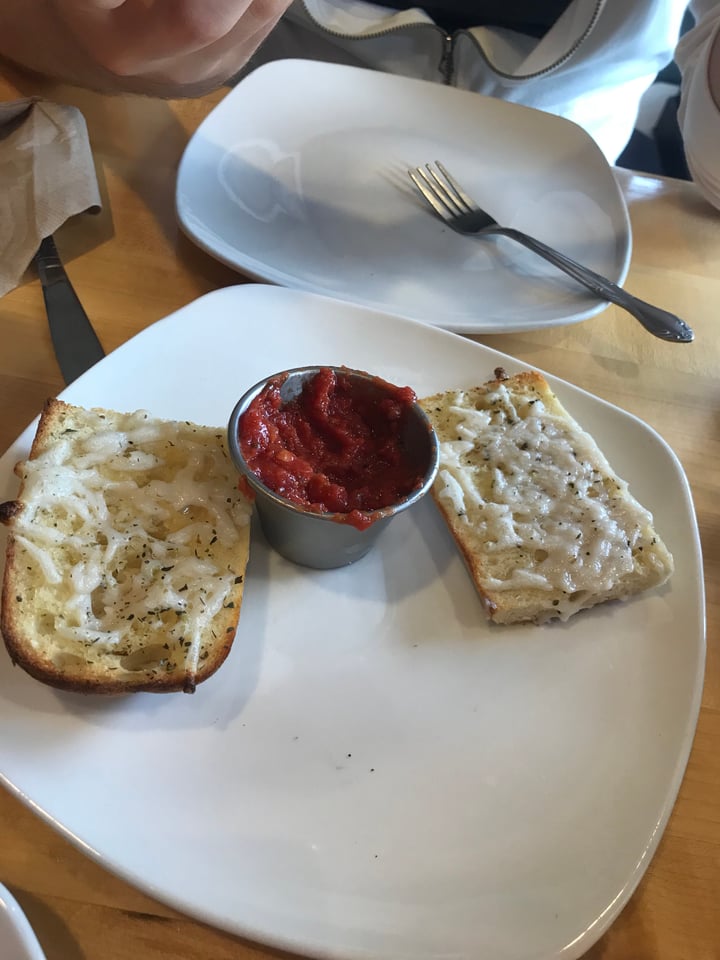 photo of Galactic Pizza Cheese Bread shared by @kristalslange on  10 Jun 2018 - review