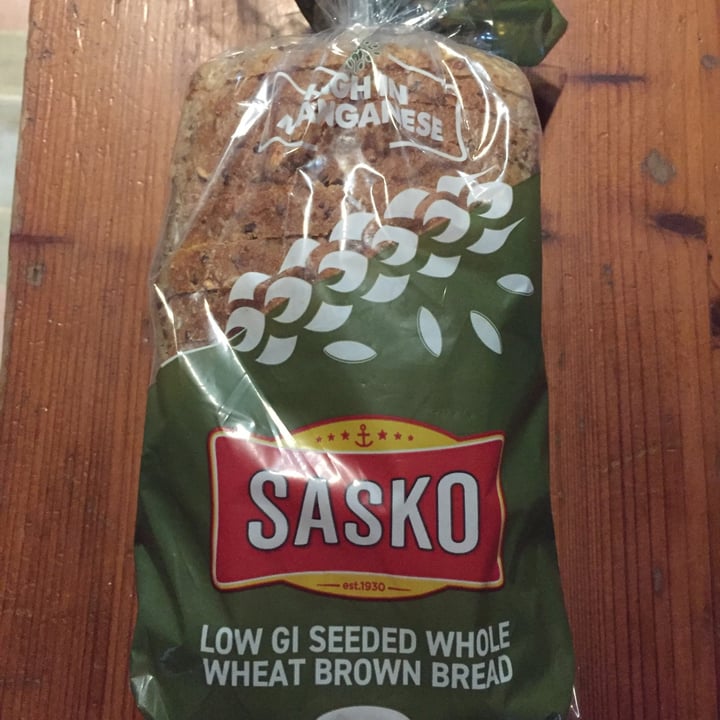 photo of Sasko Low GI Dumpy Seeded Wholewheat Brown Bread shared by @charlottee on  22 Sep 2021 - review