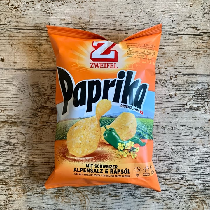 photo of Zweifel Paprika Original Chips shared by @catmoon on  26 Feb 2022 - review