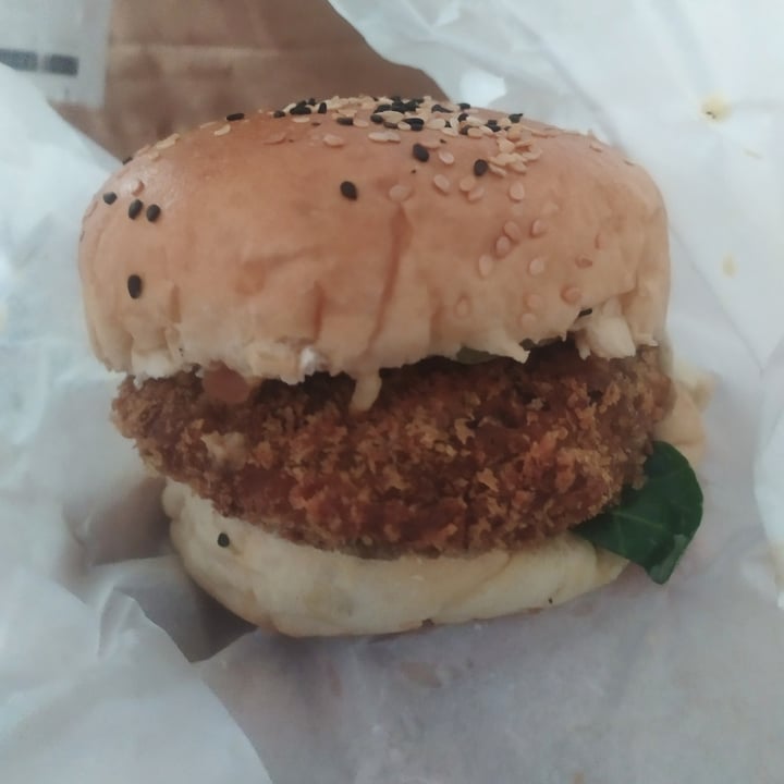 review photo of Nuve Nutrición Verde Hamburguesa Jack Daniels shared by @angrouses on 12 Apr 2022 - review