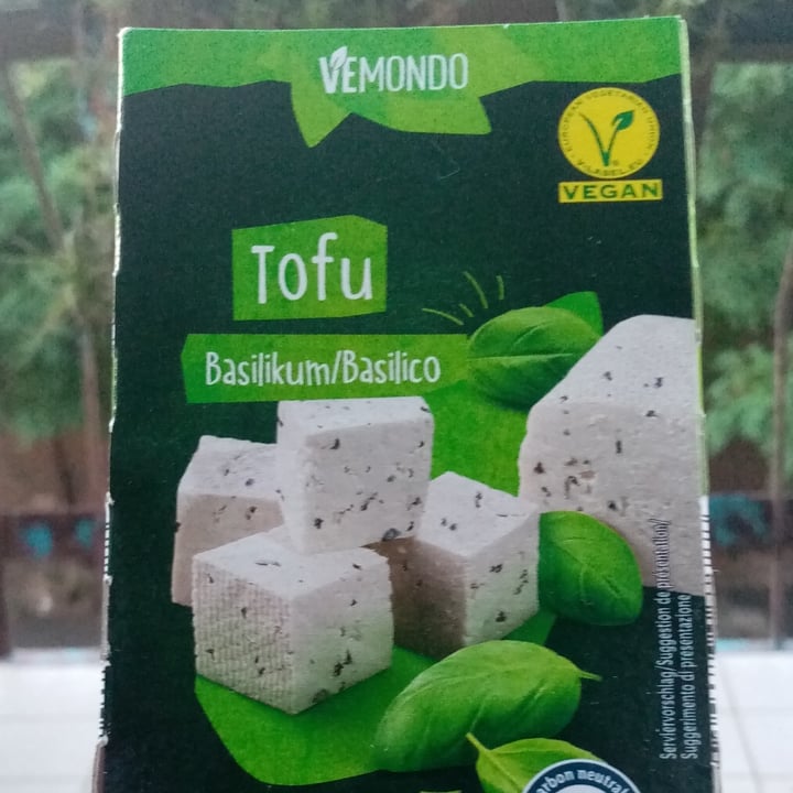 photo of Vemondo  Tofu Basil shared by @valeveg75 on  09 Aug 2022 - review