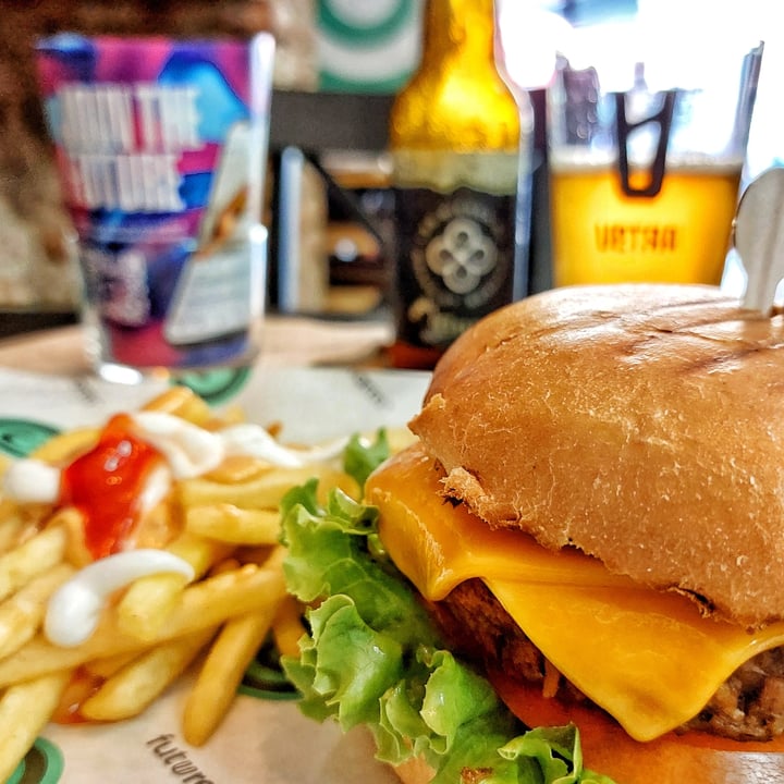 photo of 3B - Burger Beer Bitter Future burger shared by @pugliavegan on  06 Jun 2022 - review