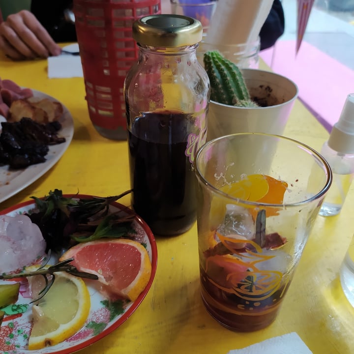 review photo of La Vegana Cantina Vermouth Casero shared by @carolfv on 05 Sep 2021 - review