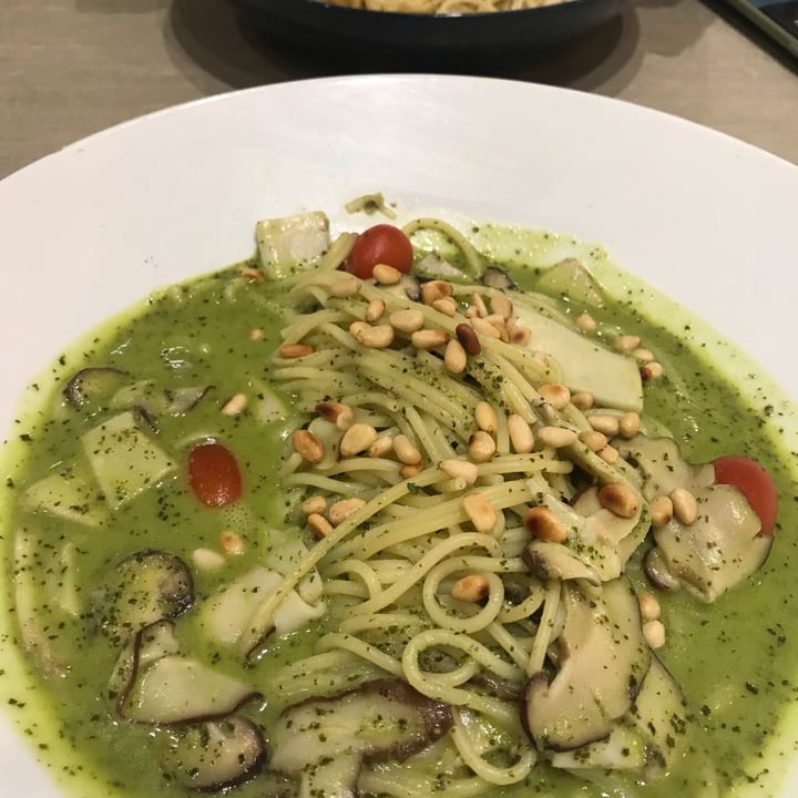 photo of Flavours by Saute Basil Pine Nut Pesto shared by @applepancakes on  04 Oct 2020 - review