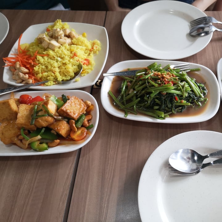 review photo of Jai Thai Vegetarian Green Curry shared by @minarobert on 14 Feb 2021 - review