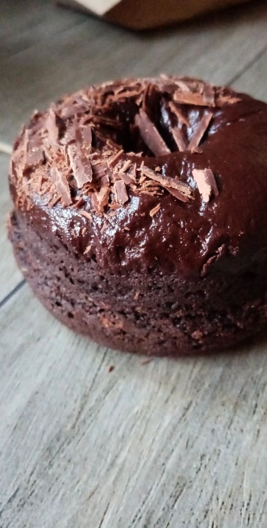 review photo of Piaf Repostería Alternativa Dona Triple Chocolate shared by @andreaescalante on 16 Dec 2019 - review