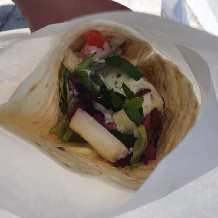 review photo of Falafel me Falaffel Rull shared by @perro37 on 30 Jun 2021 - review