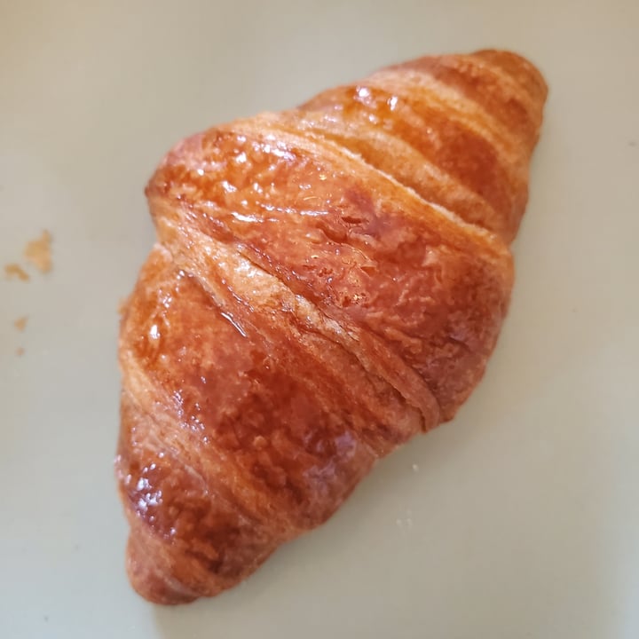 photo of Fern Cafe and Bakery Croissant shared by @rosiesully on  28 Aug 2021 - review