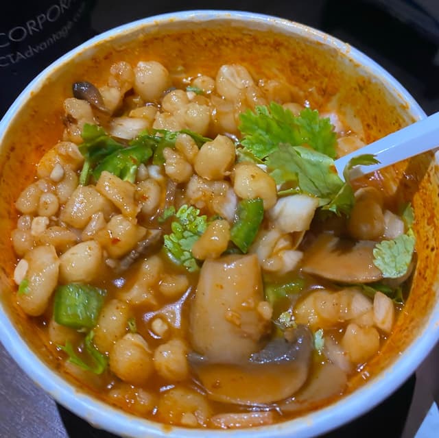 「Vegan Posole」の料理の写真