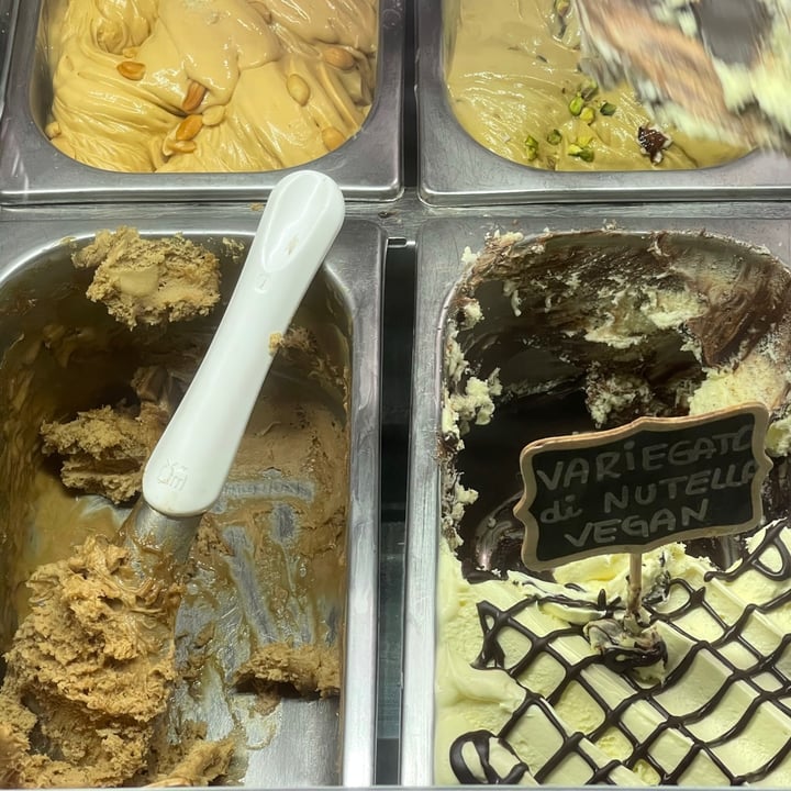 photo of Brivido Gelateria Gelato vegano shared by @loveg on  22 Aug 2021 - review
