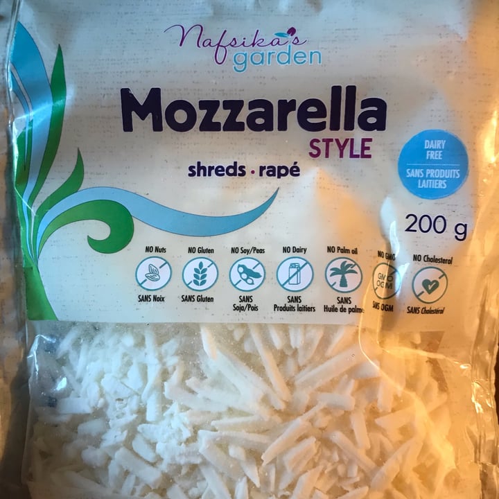 review photo of Nafsika's Garden Mozzarella Style Shreds shared by @amourdivinlove on 25 Nov 2021 - review