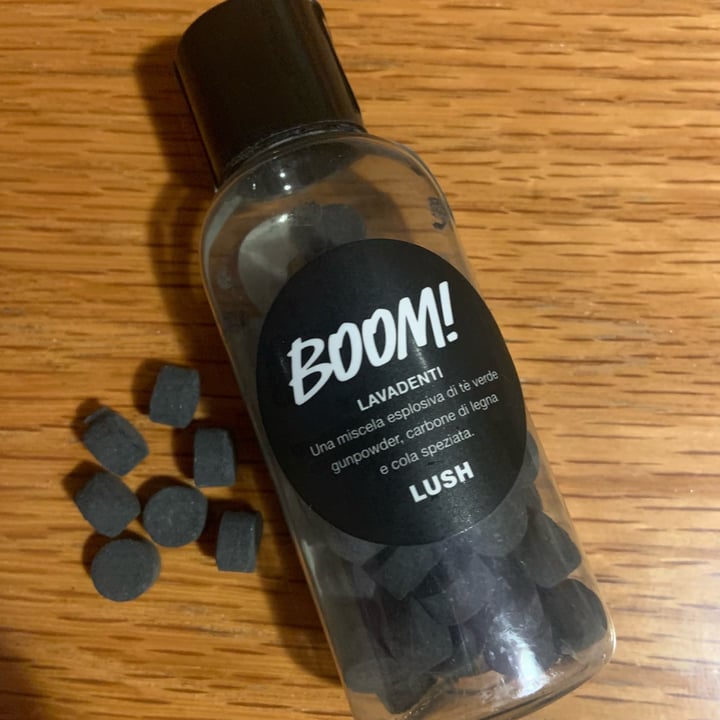 review photo of LUSH Fresh Handmade Cosmetics Lavadenti shared by @heresjade on 13 Jan 2022 - review