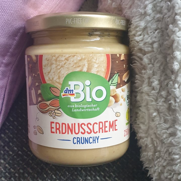 photo of dmBio Erdnusscreme Crunchy shared by @janaplantpowered on  15 Oct 2021 - review