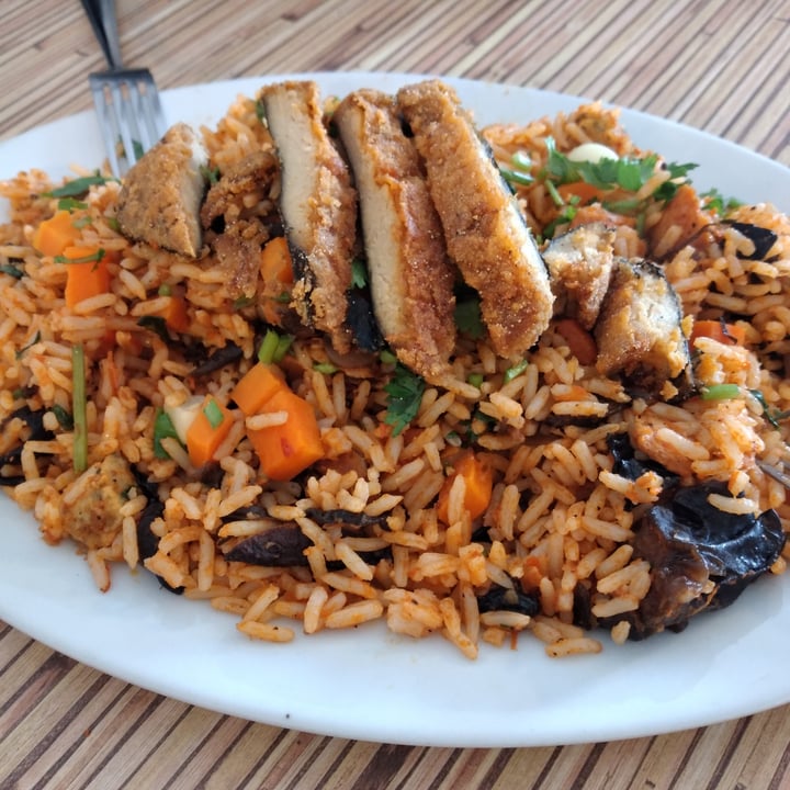 photo of Loving Hut Vegan Cuisine Arroz Con Mariscos shared by @suesar on  19 Aug 2021 - review