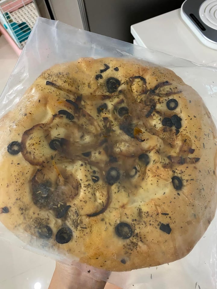 photo of Old Seng Choong - The Central @ Clarke Quay Onion Olive Focaccia shared by @audreytongg on  01 Jun 2020 - review