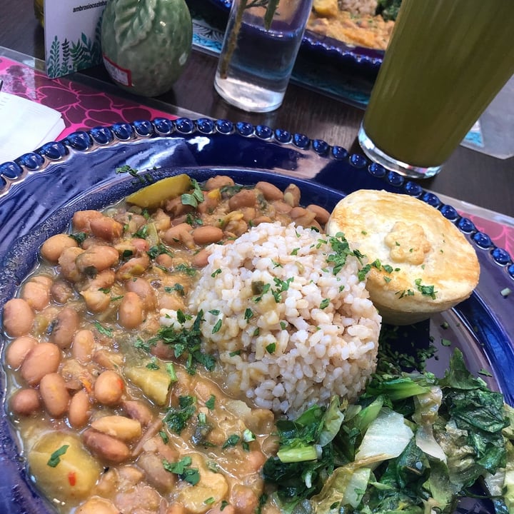 photo of Ambrósio Café & Cozinha Afetiva Arroz de forno e Pudim de tapioca shared by @sendovegporai on  04 Aug 2021 - review