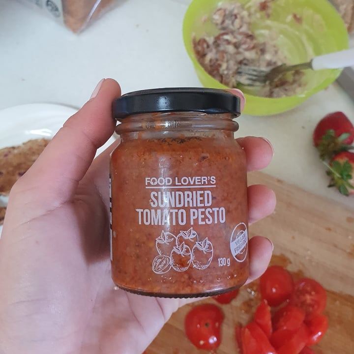 photo of Food Lover's Sundried Tomato Pesto shared by @candybouffe on  07 Sep 2020 - review