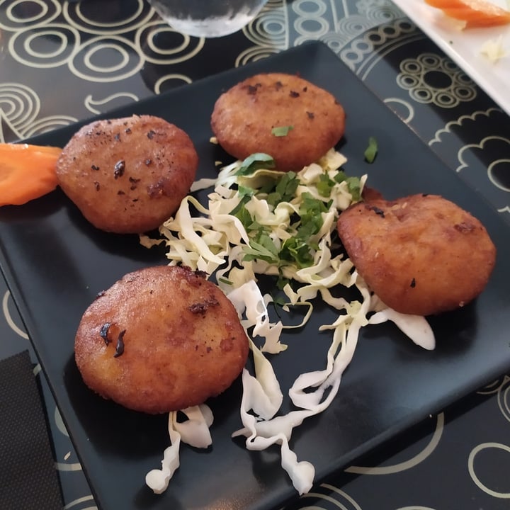 photo of Ristorante Indiano Bombay Spice Crocchette di patate shared by @eugeniavincenti on  03 Nov 2022 - review