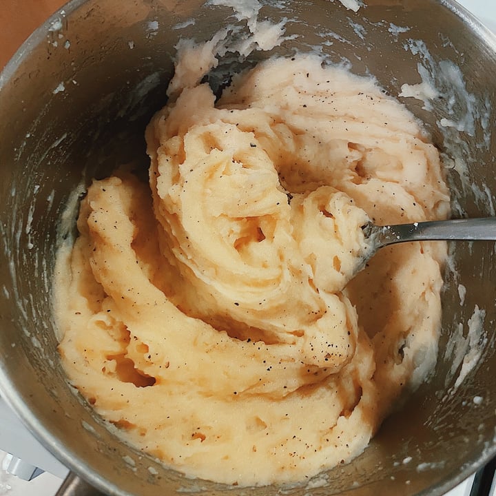photo of Edward & Sons Organic Mashed Potatoes Homestyle shared by @sazzie on  12 May 2020 - review