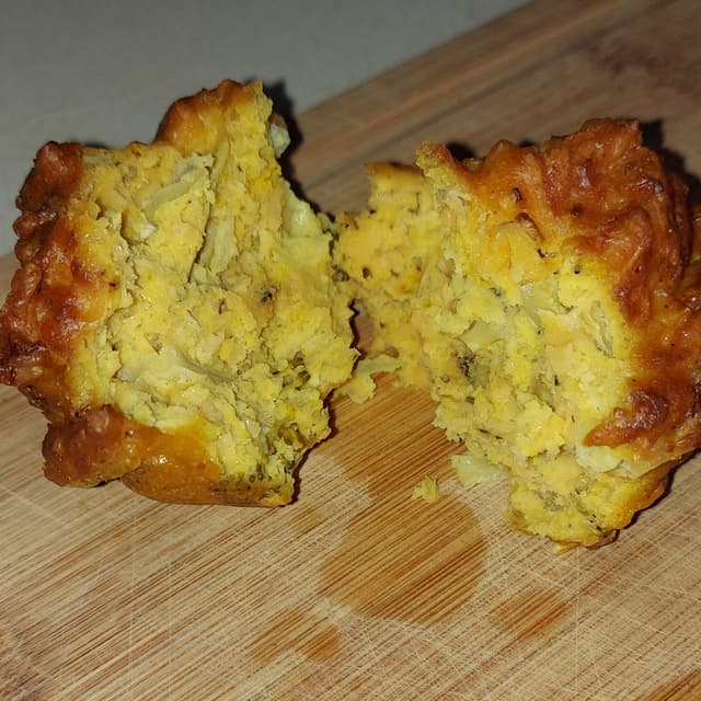 Photo of the dish “Quiche Bites - Broccoli & Cheddar”