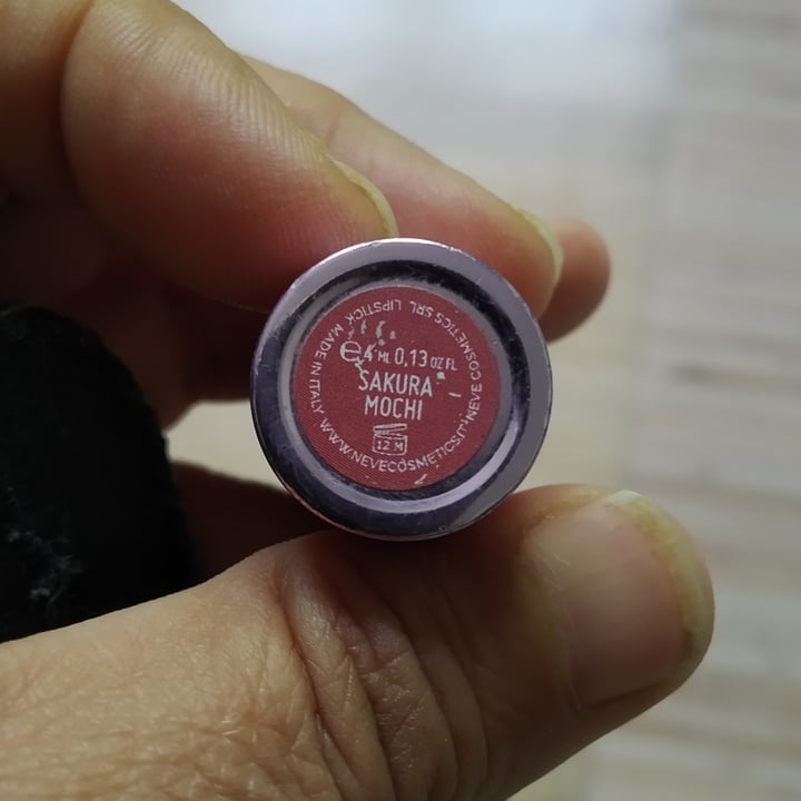 photo of Neve Cosmetics Rossetto saku mori shared by @saradegrossi on  26 Apr 2021 - review