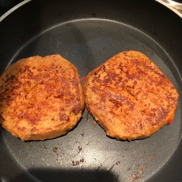 review photo of Vemondo Vegan Burger shared by @sillymalagoli on 13 Nov 2022 - review