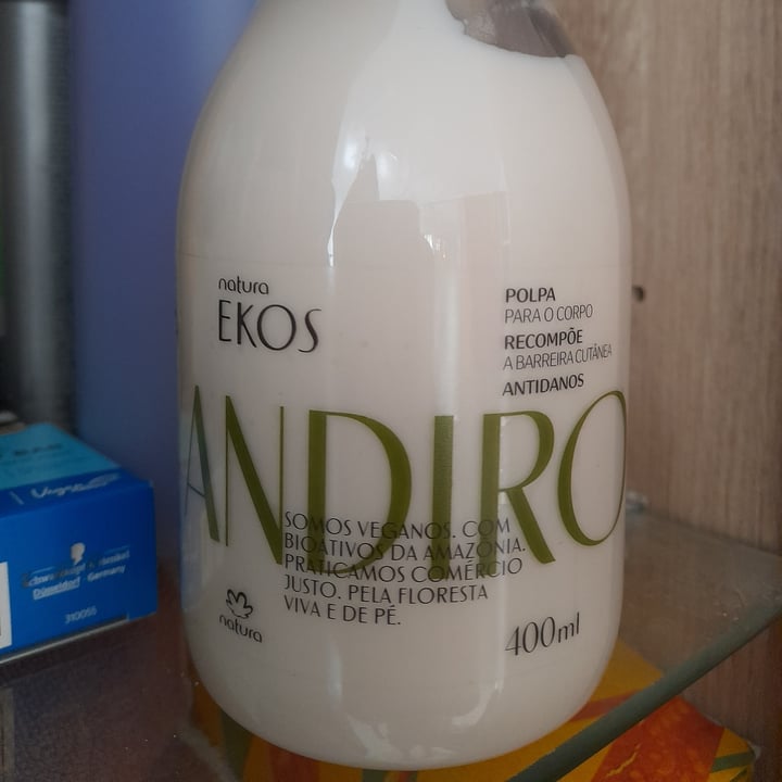review photo of Natura Crema corporal de andiroba shared by @carolakiedis on 25 Aug 2022 - review