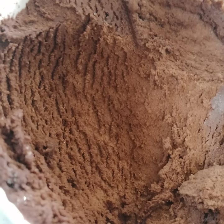 review photo of HEB Heb non dairy rich dark chocolate shared by @raquelochoa on 15 Apr 2022 - review
