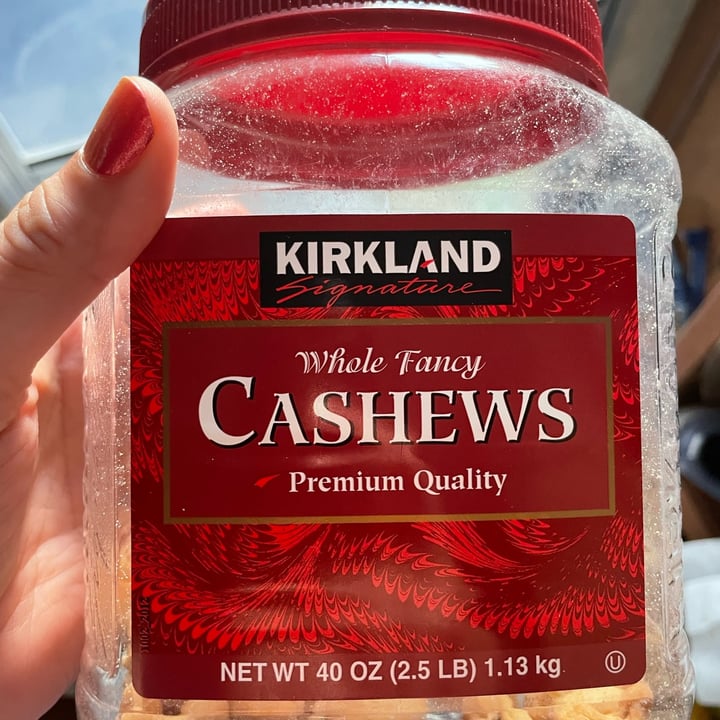 photo of Kirkland Signature Fancy whole cashews shared by @klreindel on  01 Jun 2022 - review