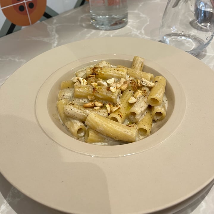 photo of Linfa Milano - Eat Different Cashew & pepe shared by @mattia0 on  02 Apr 2022 - review