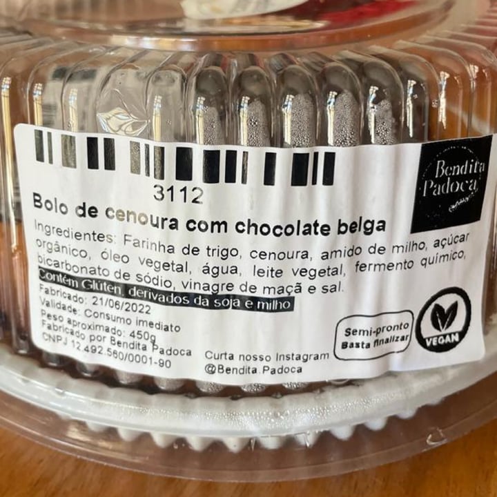 photo of Bendita Padoca Bolo de Cenoura com chocolate belga shared by @giovana24 on  22 Jun 2022 - review