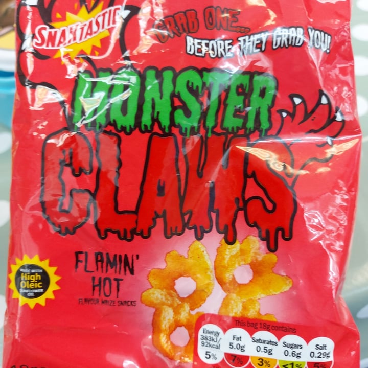 photo of Snaktastic Flamin’ Hot Monster Claws shared by @skito1987 on  26 Jul 2022 - review