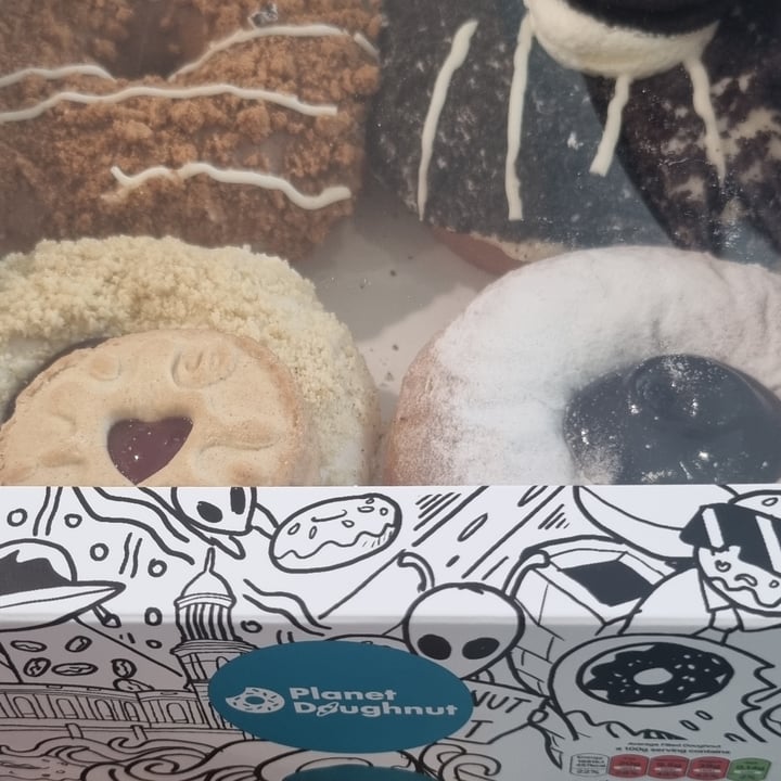 photo of Plant Donut Mixed box of 4 shared by @kainen on  14 Mar 2022 - review