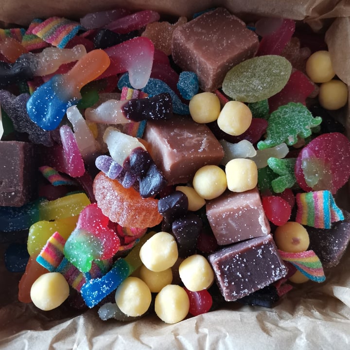 review photo of Rubydoobys Sweets Create Your Own Vegan Pick N Mix shared by @crazycarrot on 08 Jul 2020 - review