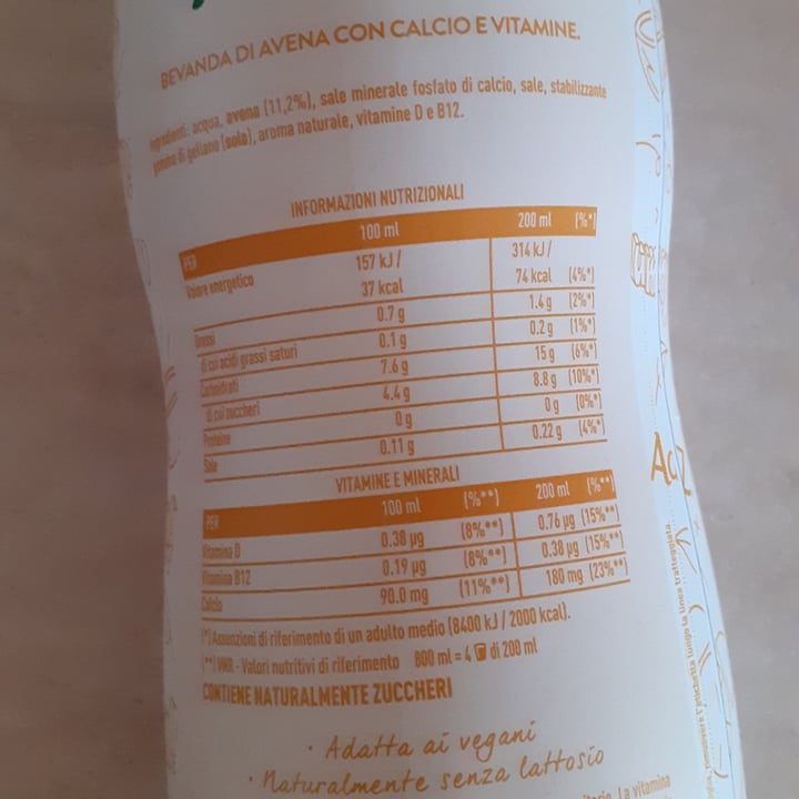 photo of AdeZ Bevanda vegetale avena shared by @carmenveg on  19 Jan 2022 - review