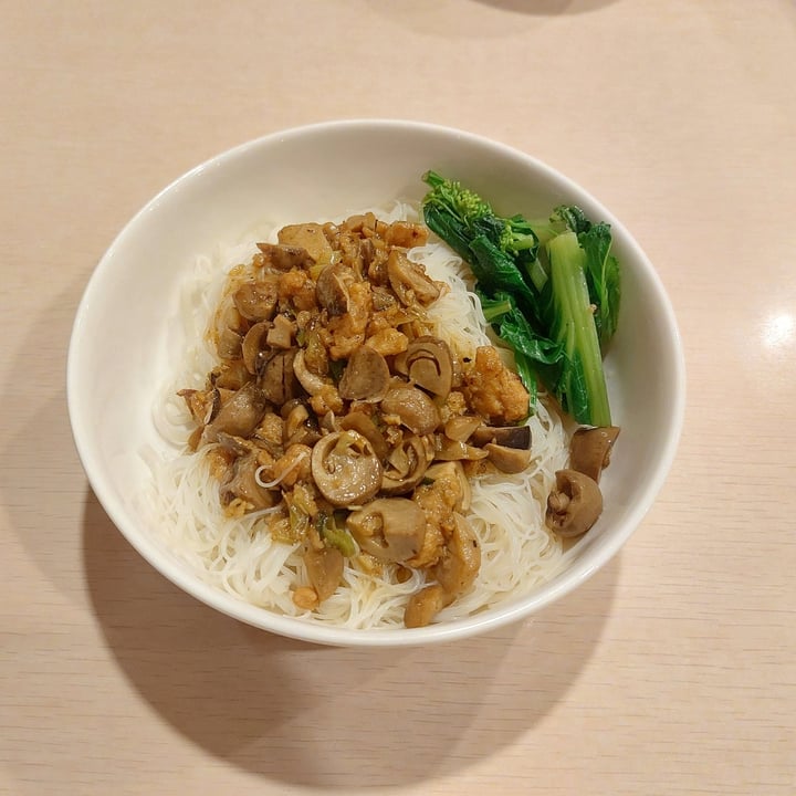 review photo of Bakmi GM Bihun Spesial GM Vegan shared by @syera on 08 Nov 2022 - review