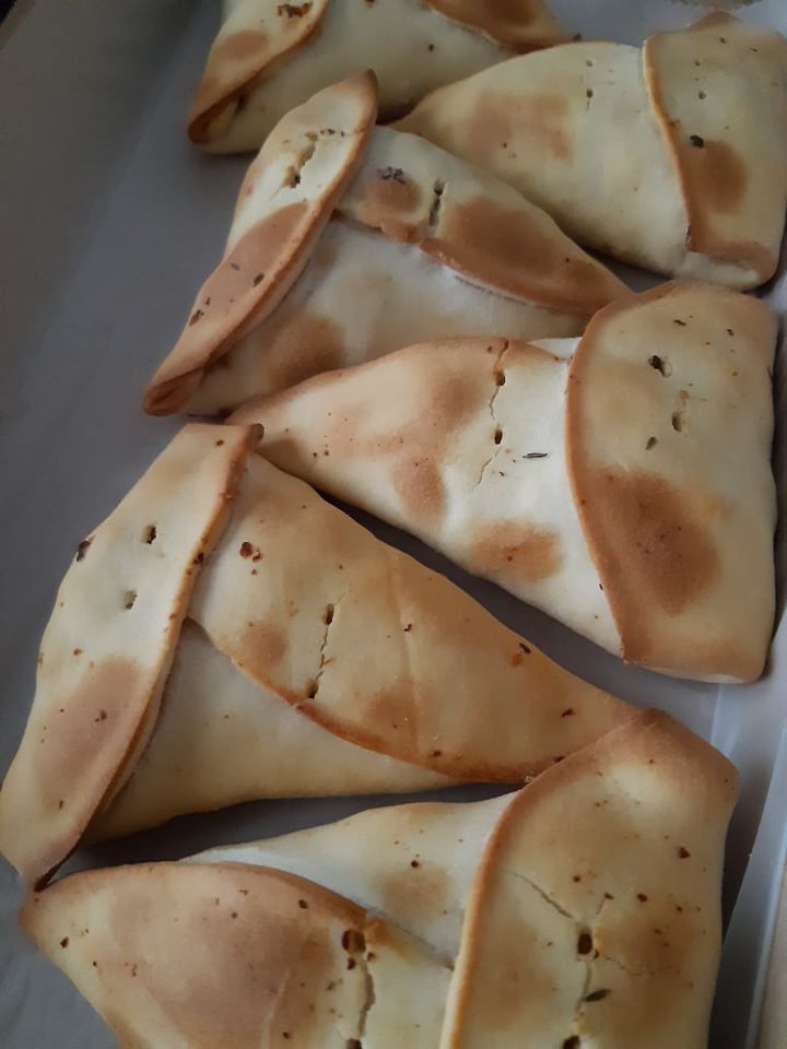 photo of Posta de Campo - Trejo Empanadas tipo arabes de soja texturizada. shared by @brenfar on  02 Mar 2020 - review