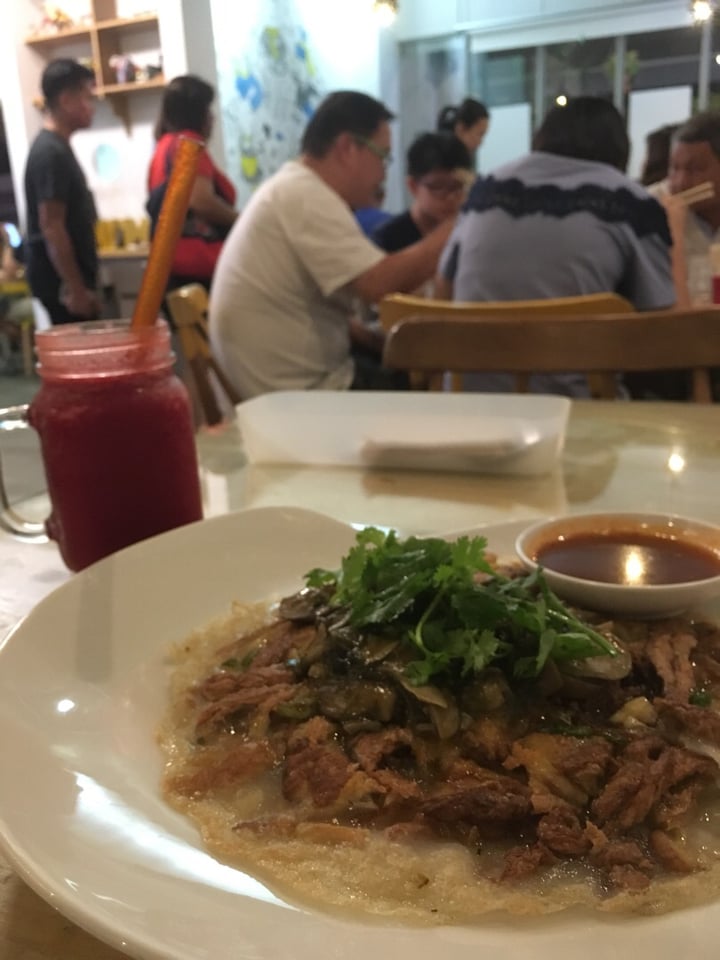 review photo of Loving Hut Vegan O-Luak shared by @ladyv on 08 Apr 2019 - review