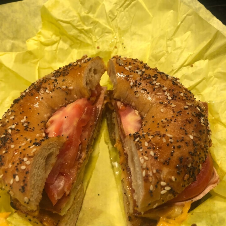 review photo of Ben & Esther's Bagels and Deli Egg, cheese and bacon bagel sandwich shared by @griz on 02 May 2022 - review