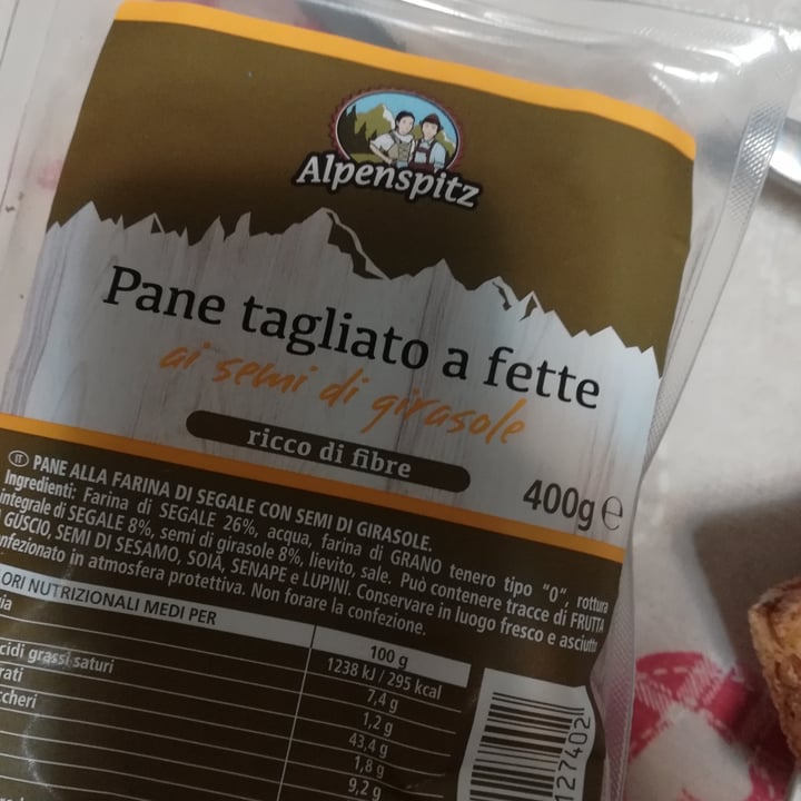photo of Alpenspitz pane con semi di girasole shared by @laetitia16 on  28 Oct 2022 - review